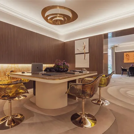 The First Dolce - Preferred & Hotel Rom