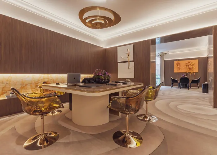 The First Dolce - Preferred & Hotel Rom