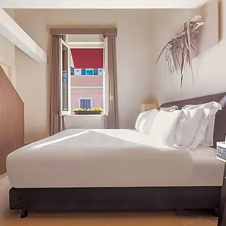 The First Dolce - Preferred & Hotel 5*