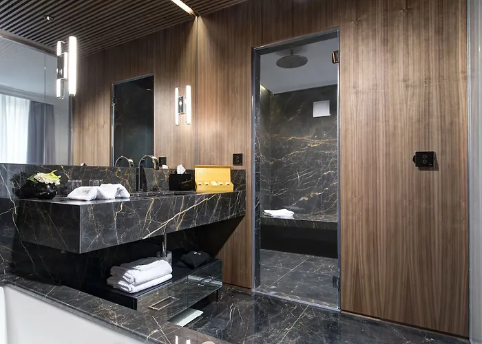 Hotel The First Dolce - Preferred & Roma