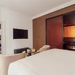 The First Dolce - Preferred & Hotell Rom