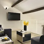 The First Dolce - Preferred & Hotell