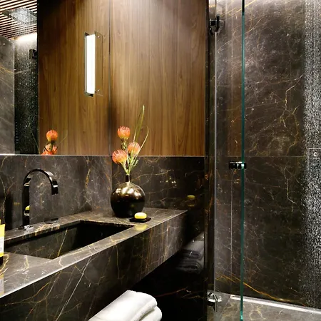 The First Dolce - Preferred & מלון