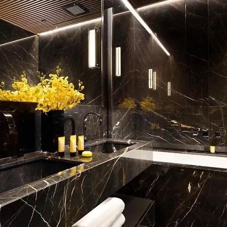 The First Dolce - Preferred & 5* Roma